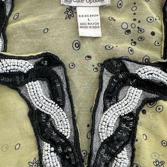 Beach Coverup - Picture 3 of 3